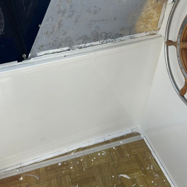 Poolse schilders – schilderwerk op zeilboot in Roermond