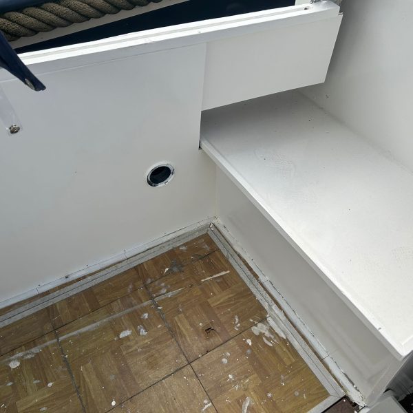 Poolse schilders – schilderwerk op zeilboot in Roermond